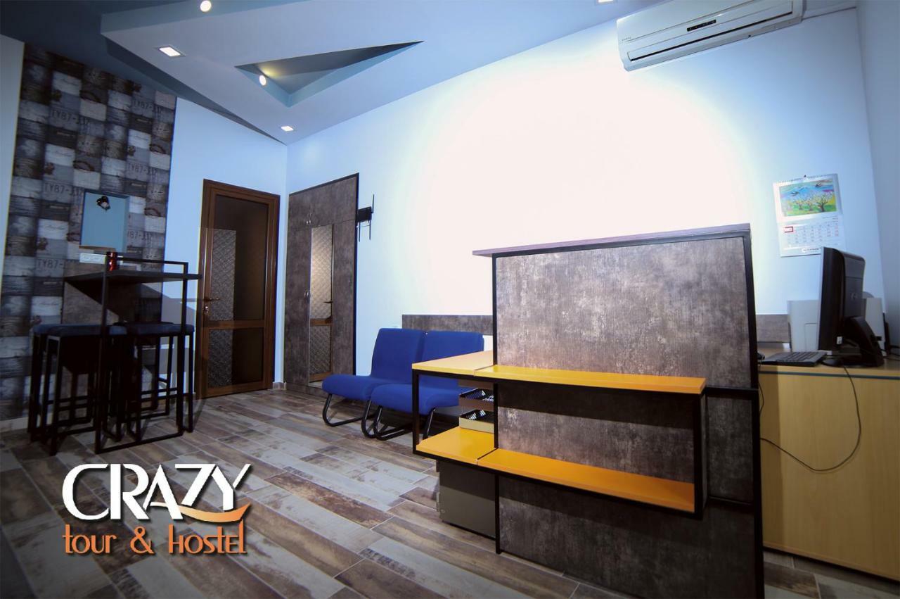 Crazy Hostel Єреван Екстер'єр фото