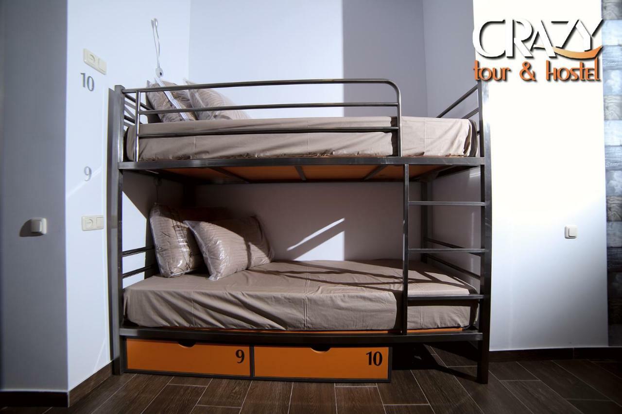 Crazy Hostel Єреван Екстер'єр фото