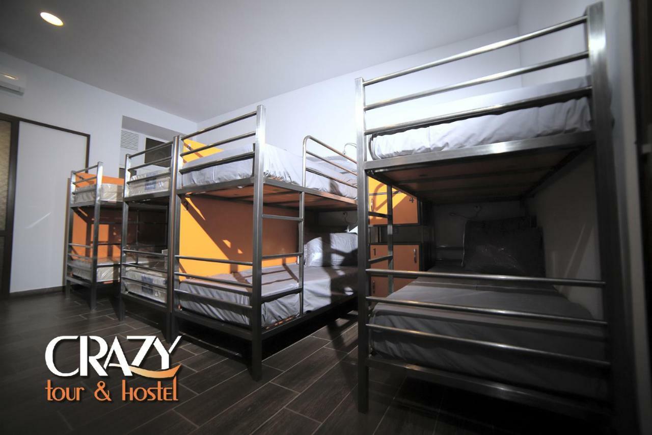 Crazy Hostel Єреван Екстер'єр фото